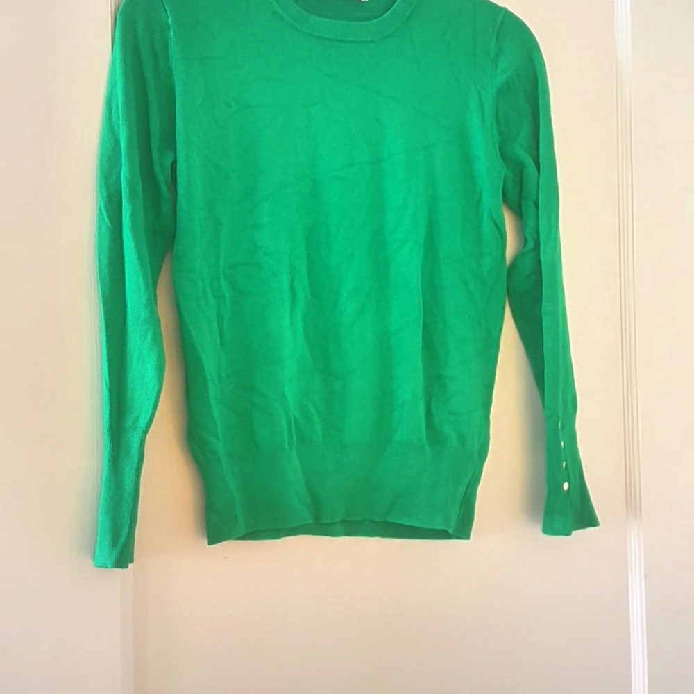 Green Long Sleeve Sweater